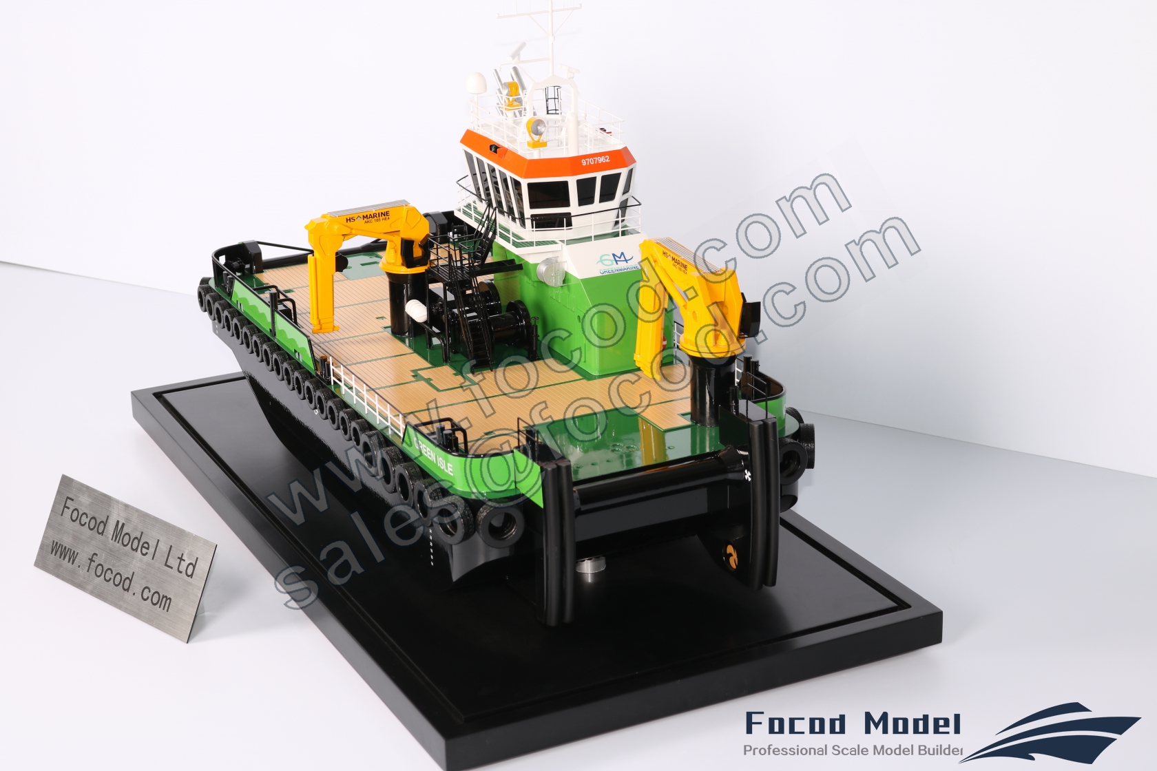 customized model of 27m tug